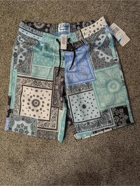 Fresh by Drill Clothing Co Blue Bandana Patchwork Shorts Small NWT D2307-Y3097